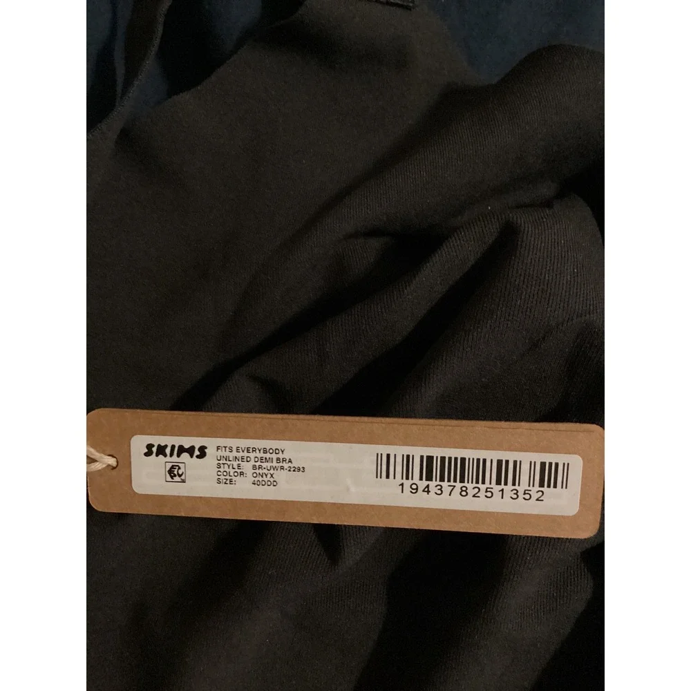 SKIMS Fits Everybody Unlined Demi Bra Onyx Black 40DDD BR-UWR-2293 NWT - Picture 5 of 5
